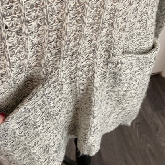 Oversized Soft Cozy Sweater​ - Picture 2 of 5